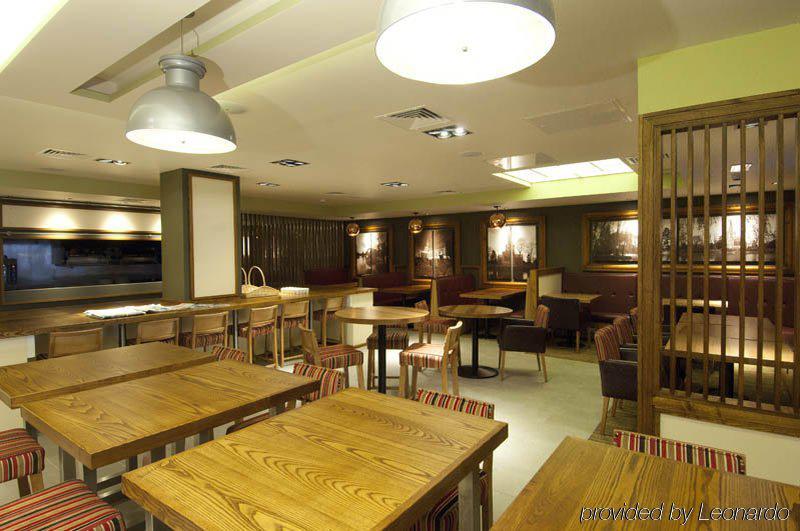Premier Inn Stratford Upon Avon Waterways Extérieur photo